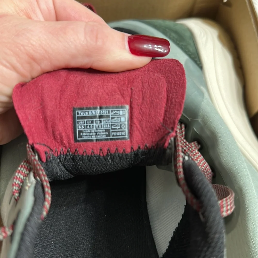 Teva women gateway low athletic shoe with box - Picture 8 of 9